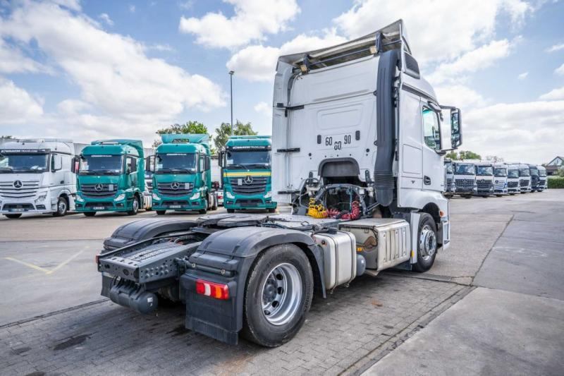 Mercedes ACTROS 1845 LS+HYDR - Cabeza tractora: foto 4 Mercedes ACTROS 1845 LS+HYDR - Cabeza tractora: foto 4