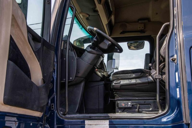 Mercedes ACTROS 1848 LS+E6+HYDR. - Cabeza tractora: foto 5 Mercedes ACTROS 1848 LS+E6+HYDR. - Cabeza tractora: foto 5