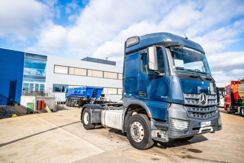 Mercedes AROCS 1843 LS ( NO ACTROS)+BIG AXLE +HYDR. - Cabeza tractora: foto 2 Mercedes AROCS 1843 LS ( NO ACTROS)+BIG AXLE +HYDR. - Cabeza tractora: foto 2