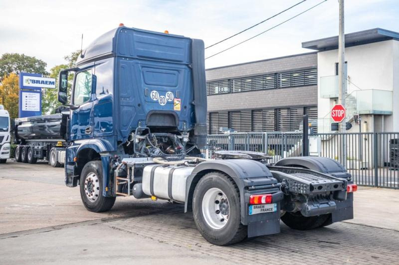Mercedes AROCS 1843 LS (NO ACTROS)+ HYDRAULIQUE - Cabeza tractora: foto 4 Mercedes AROCS 1843 LS (NO ACTROS)+ HYDRAULIQUE - Cabeza tractora: foto 4
