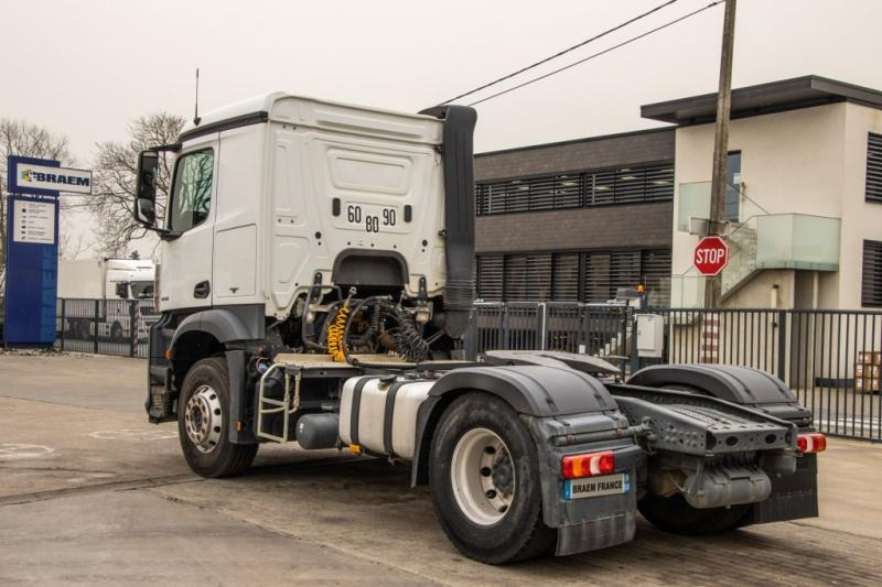 Mercedes AROCS(no Actros) 1845LS+E6+HYDRAULIQUE - Cabeza tractora: foto 5 Mercedes AROCS(no Actros) 1845LS+E6+HYDRAULIQUE - Cabeza tractora: foto 5