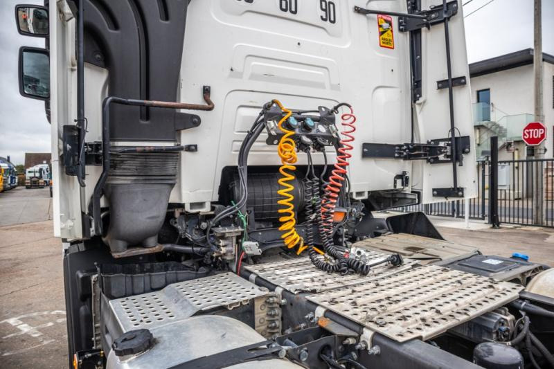 Renault T520+INTARDER+BIG AXLE - Cabeza tractora: foto 5 Renault T520+INTARDER+BIG AXLE - Cabeza tractora: foto 5