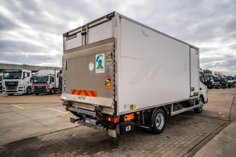Mitsubishi Fuso FUSO CANTER 7C15-DUONIIC HYBRID / 600 BI TEMP - Furgoneta frigorifica: foto 4 Mitsubishi Fuso FUSO CANTER 7C15-DUONIIC HYBRID / 600 BI TEMP - Furgoneta frigorifica: foto 4
