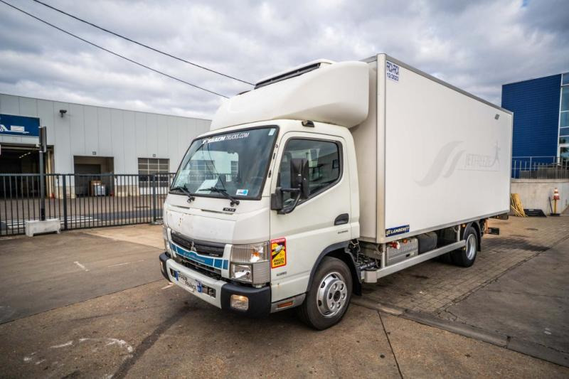 Mitsubishi Fuso FUSO CANTER 7C15-DUONIIC HYBRID / 600 BI TEMP - Furgoneta frigorifica: foto 1 Mitsubishi Fuso FUSO CANTER 7C15-DUONIIC HYBRID / 600 BI TEMP - Furgoneta frigorifica: foto 1