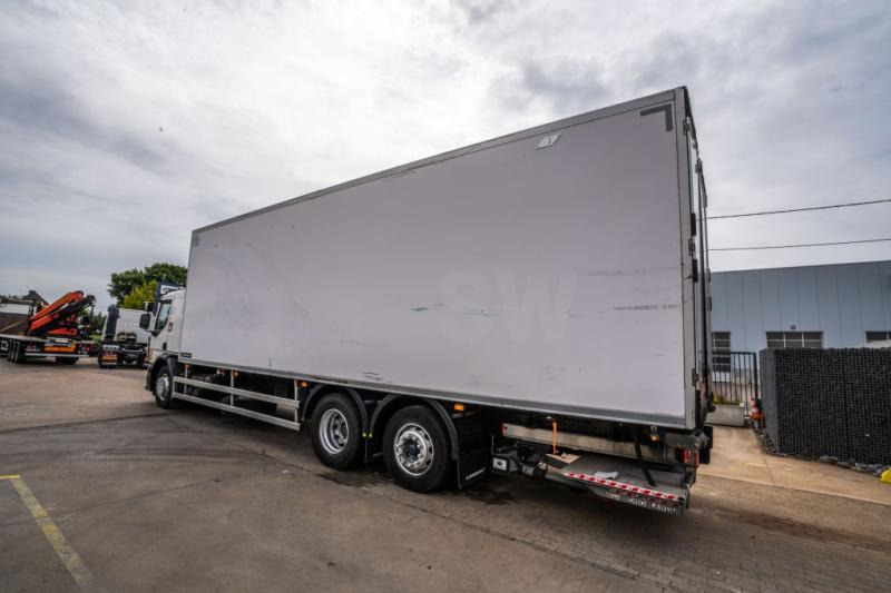 Renault D WIDE 380 DXI +CARRIER 1250 MT+DHOLLANDIA - Camión frigorífico: foto 5 Renault D WIDE 380 DXI +CARRIER 1250 MT+DHOLLANDIA - Camión frigorífico: foto 5