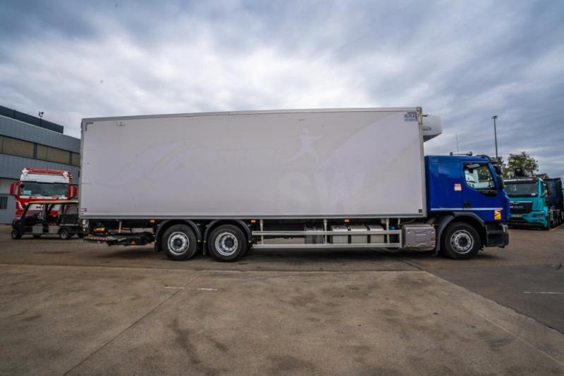Renault D WIDE 380 DXI+CARRIER SUPRA 1150 Mt + DHOLLANDIA 2T - Camión frigorífico: foto 3 Renault D WIDE 380 DXI+CARRIER SUPRA 1150 Mt + DHOLLANDIA 2T - Camión frigorífico: foto 3