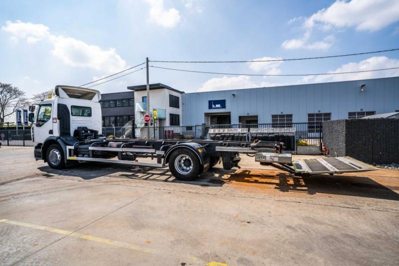 Leasing para Renault D WIDE 380 DXI Renault D WIDE 380 DXI: foto 9 Leasing para Renault D WIDE 380 DXI Renault D WIDE 380 DXI: foto 9