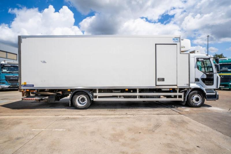 Renault MIDLUM 220 DXI (16t)+CARRIER+DHOLLANDIA - Camión frigorífico: foto 3 Renault MIDLUM 220 DXI (16t)+CARRIER+DHOLLANDIA - Camión frigorífico: foto 3