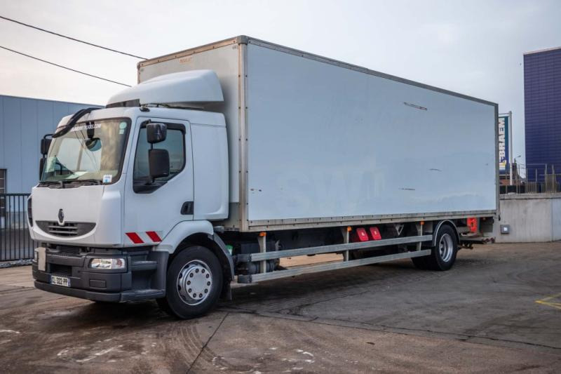 Renault MIDLUM 270 DXI (18t.)+DHOLLANDIA 2T. - Camión caja cerrada: foto 1 Renault MIDLUM 270 DXI (18t.)+DHOLLANDIA 2T. - Camión caja cerrada: foto 1