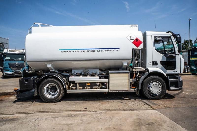 Renault MIDLUM 270 DXI + STOKOTA 14000L /4 COMP - Camión cisterna: foto 3 Renault MIDLUM 270 DXI + STOKOTA 14000L /4 COMP - Camión cisterna: foto 3