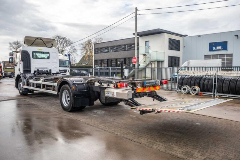 Camión portacontenedore/ Intercambiable Renault PREMIUM D WIDE 320 DXI: foto 6 Camión portacontenedore/ Intercambiable Renault PREMIUM D WIDE 320 DXI: foto 6