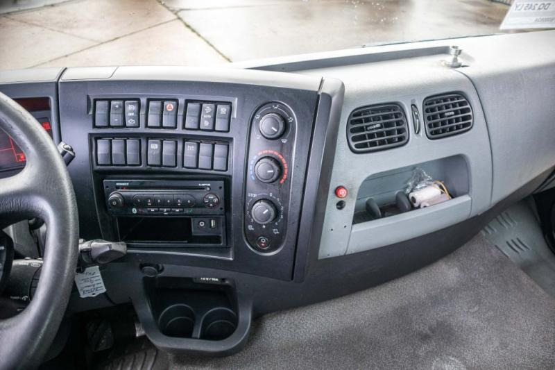 Camión portacontenedore/ Intercambiable Renault PREMIUM D WIDE 320 DXI: foto 8 Camión portacontenedore/ Intercambiable Renault PREMIUM D WIDE 320 DXI: foto 8