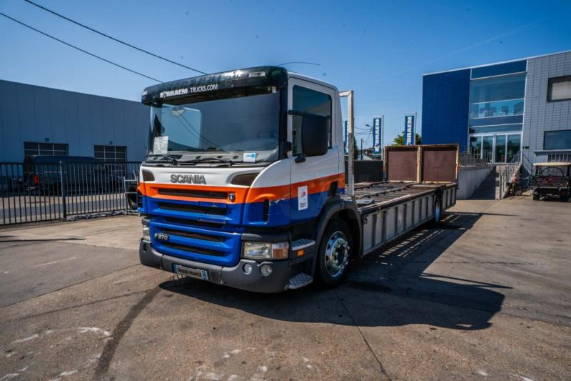 Scania P 270 (19T)- PORTE GAZ /10 PALETTES - Camión caja abierta: foto 1 Scania P 270 (19T)- PORTE GAZ /10 PALETTES - Camión caja abierta: foto 1