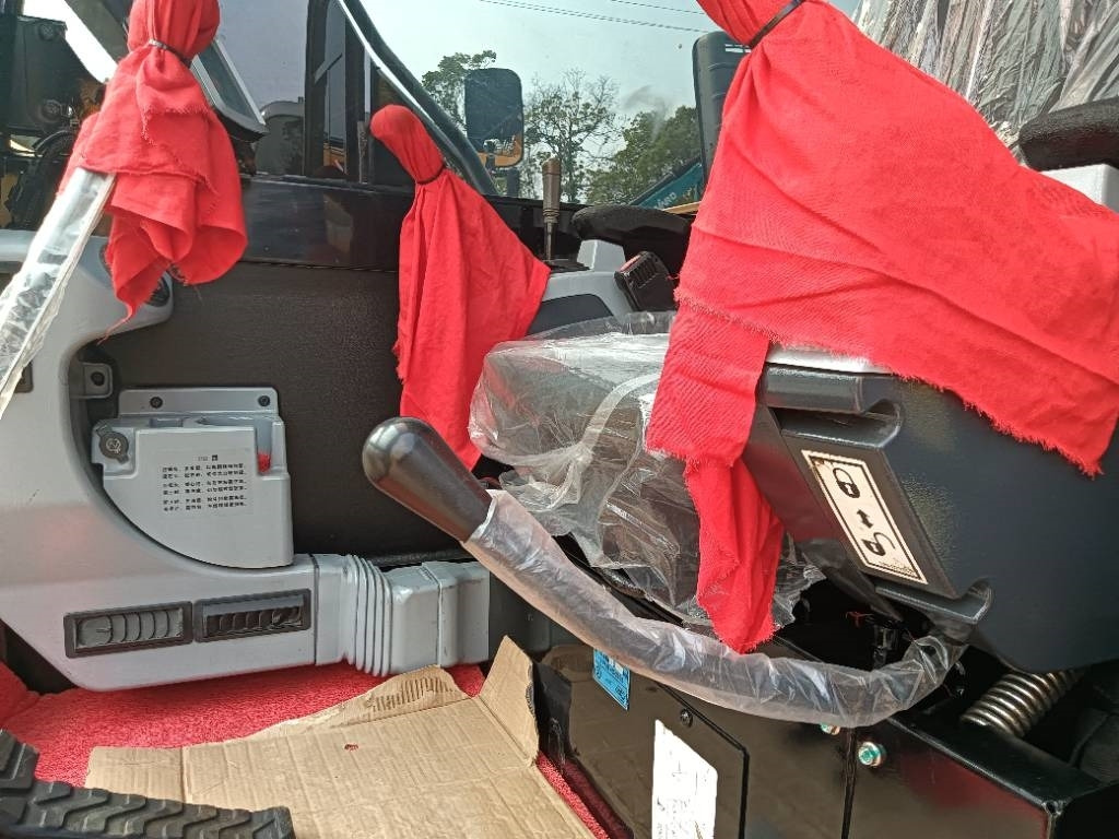 CAT 307E2  - Miniexcavadora: foto 4 CAT 307E2  - Miniexcavadora: foto 4