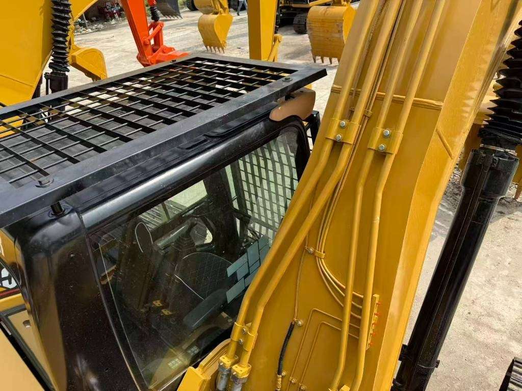 CAT 324 - Excavadora de cadenas: foto 4 CAT 324 - Excavadora de cadenas: foto 4