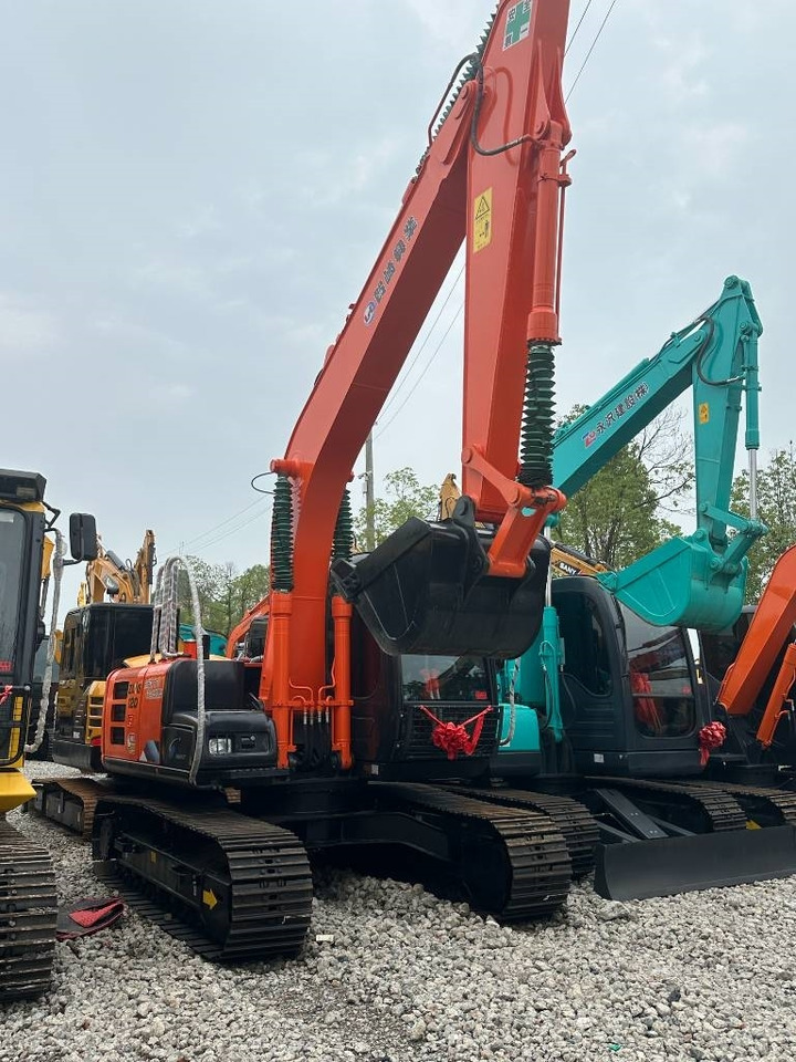 Hitachi ZX 120 - Excavadora de cadenas: foto 4 Hitachi ZX 120 - Excavadora de cadenas: foto 4