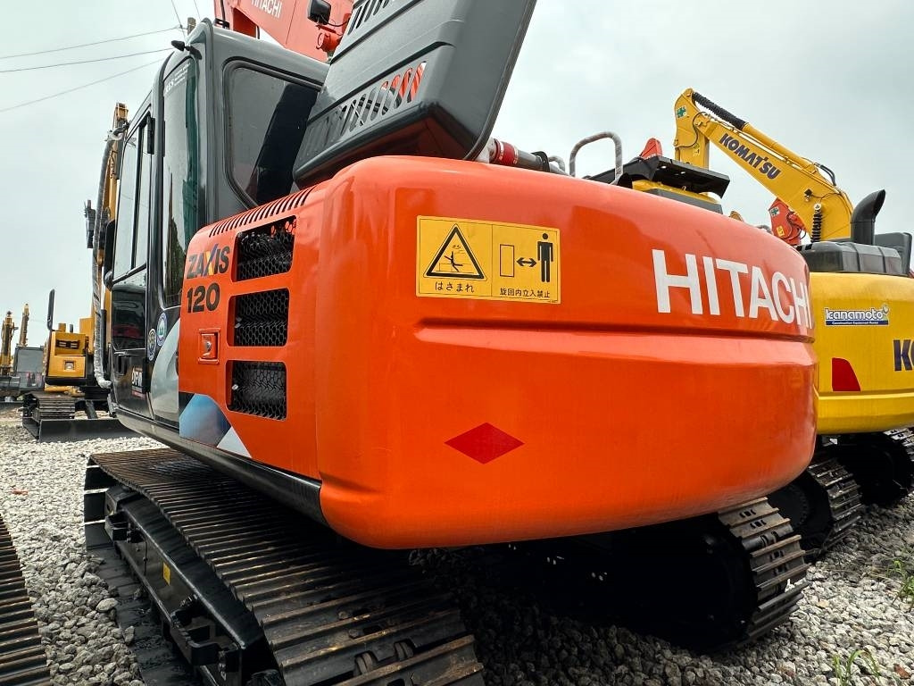 Hitachi ZX 120 - Excavadora de cadenas: foto 4 Hitachi ZX 120 - Excavadora de cadenas: foto 4