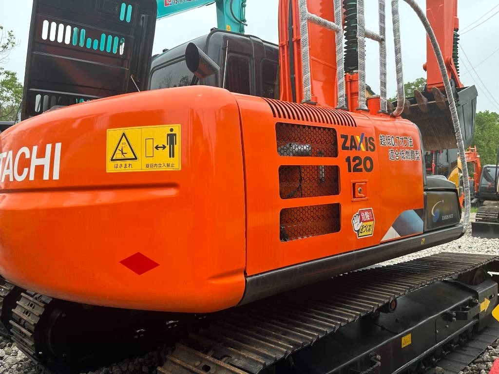 Hitachi ZX 120 - Excavadora de cadenas: foto 1 Hitachi ZX 120 - Excavadora de cadenas: foto 1