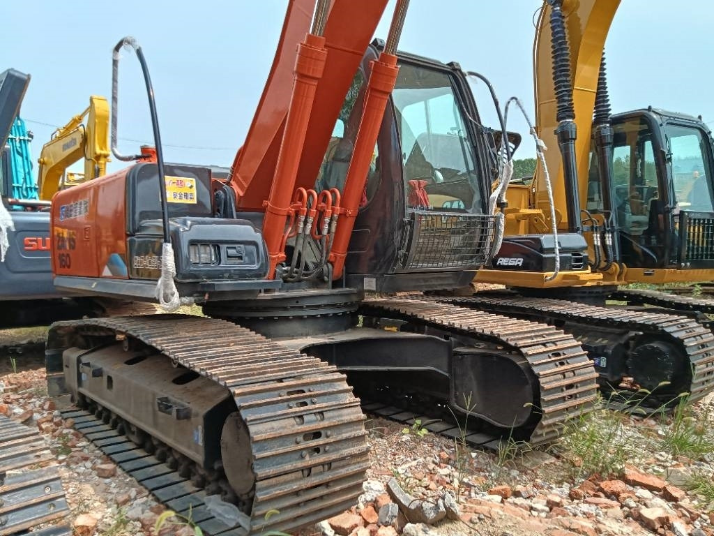 Hitachi ZX 160 - Excavadora de cadenas: foto 1 Hitachi ZX 160 - Excavadora de cadenas: foto 1