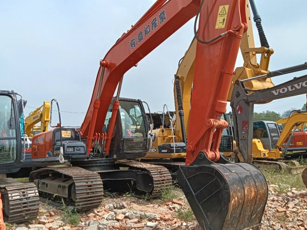 Hitachi ZX 160 - Excavadora de cadenas: foto 2 Hitachi ZX 160 - Excavadora de cadenas: foto 2