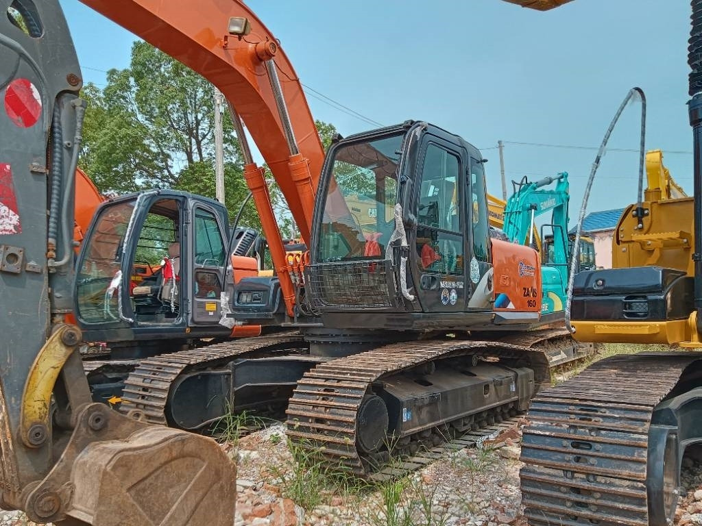 Hitachi ZX 160 - Excavadora de cadenas: foto 2 Hitachi ZX 160 - Excavadora de cadenas: foto 2