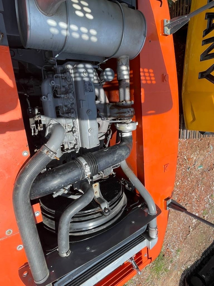 Hitachi ZX 200 - Excavadora de cadenas: foto 4 Hitachi ZX 200 - Excavadora de cadenas: foto 4