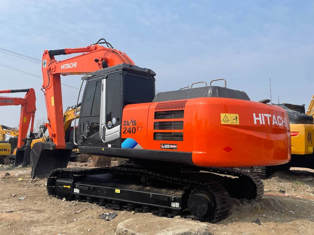 Hitachi ZX 240 - Excavadora de cadenas: foto 1 Hitachi ZX 240 - Excavadora de cadenas: foto 1