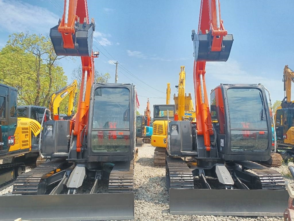 Hitachi ZX 70 - Excavadora de cadenas: foto 2 Hitachi ZX 70 - Excavadora de cadenas: foto 2