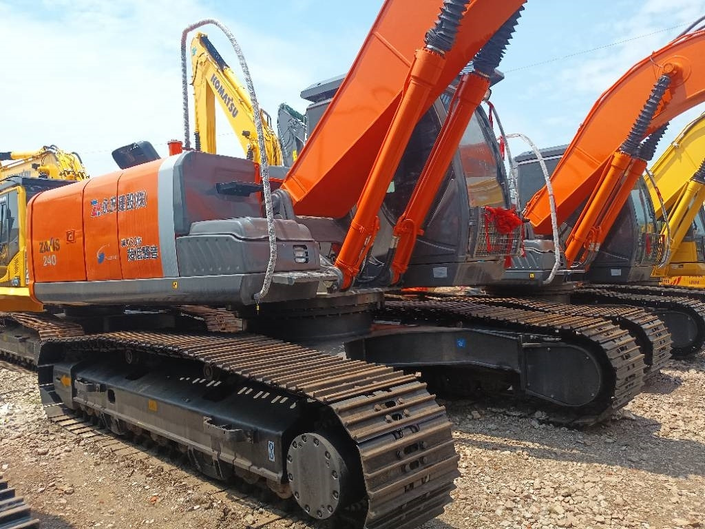 Hitachi zx240 - Excavadora de cadenas: foto 3 Hitachi zx240 - Excavadora de cadenas: foto 3