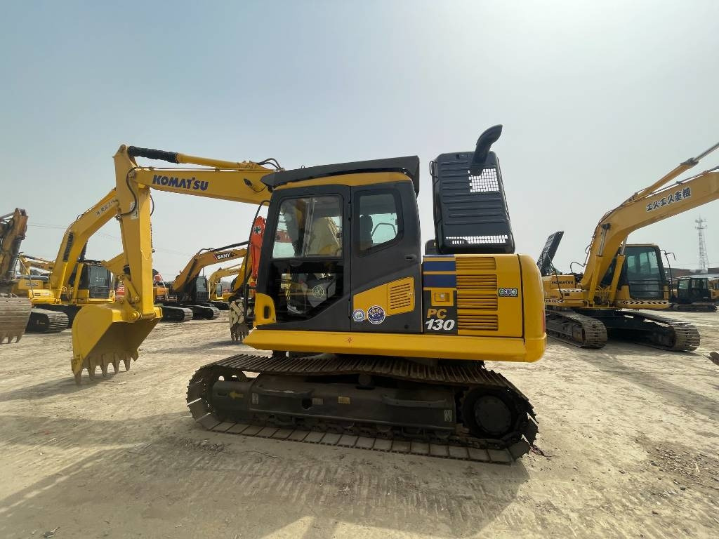 Komatsu PC 130 - Excavadora de cadenas: foto 1 Komatsu PC 130 - Excavadora de cadenas: foto 1