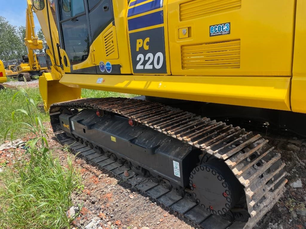 Komatsu PC 220 - Excavadora de cadenas: foto 3 Komatsu PC 220 - Excavadora de cadenas: foto 3