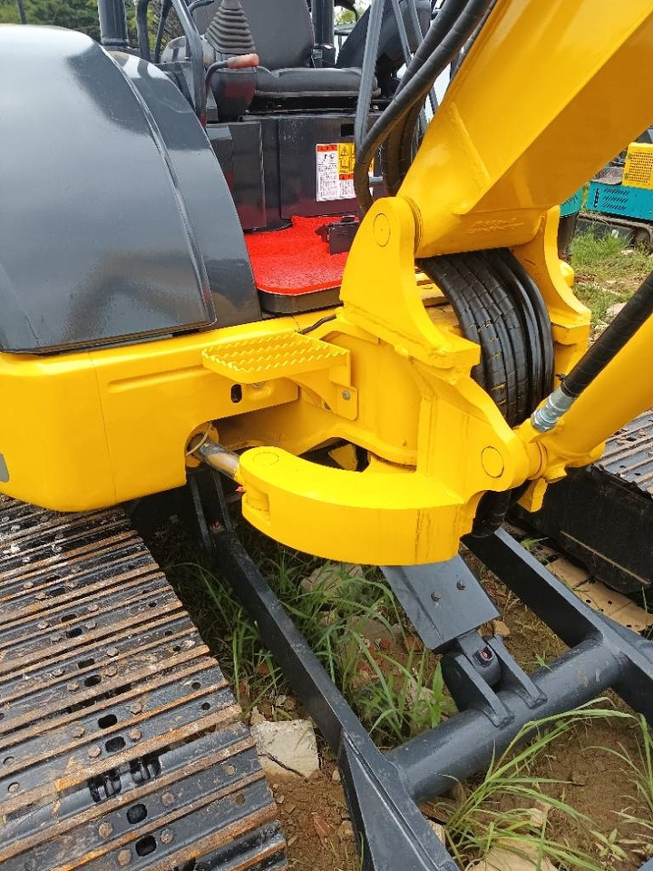 Komatsu PC 40 - Miniexcavadora: foto 5 Komatsu PC 40 - Miniexcavadora: foto 5
