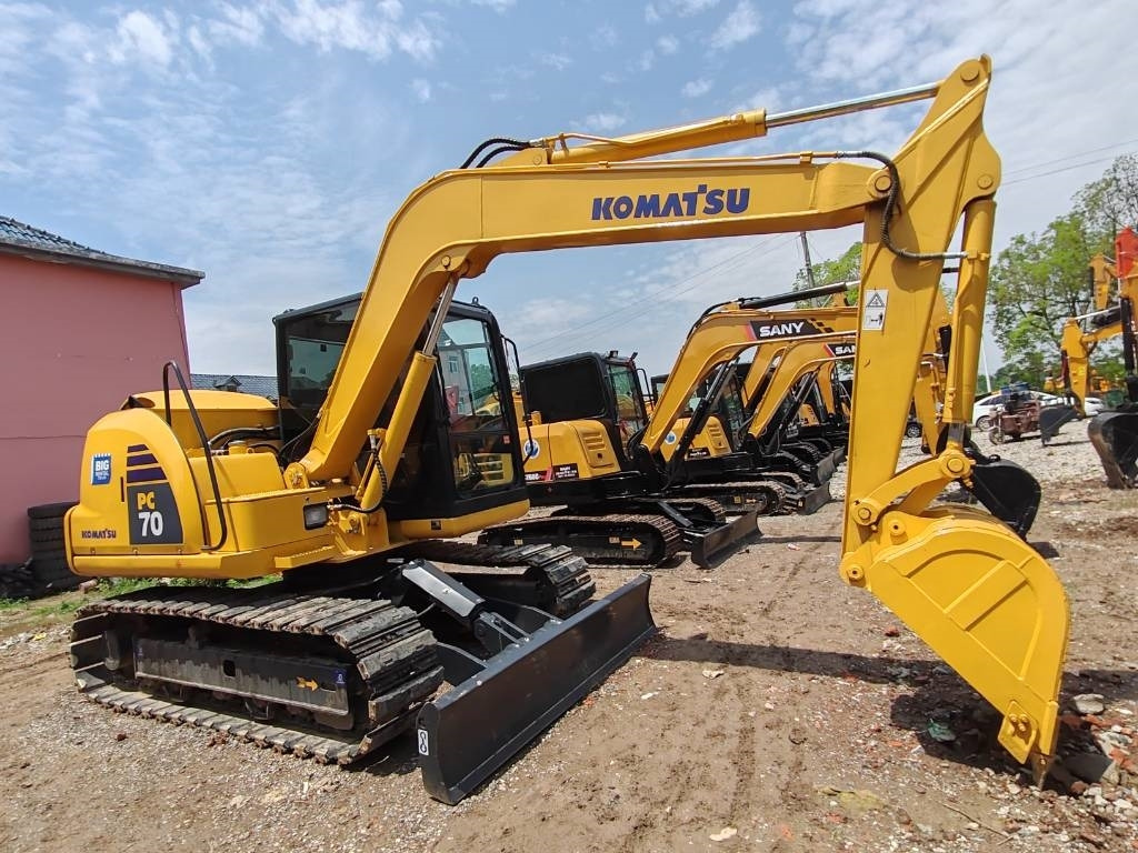 Komatsu PC 70 - Miniexcavadora: foto 1 Komatsu PC 70 - Miniexcavadora: foto 1