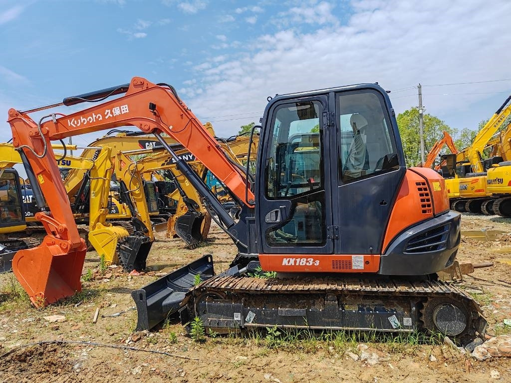 Kubota KX 183 - Miniexcavadora: foto 2 Kubota KX 183 - Miniexcavadora: foto 2