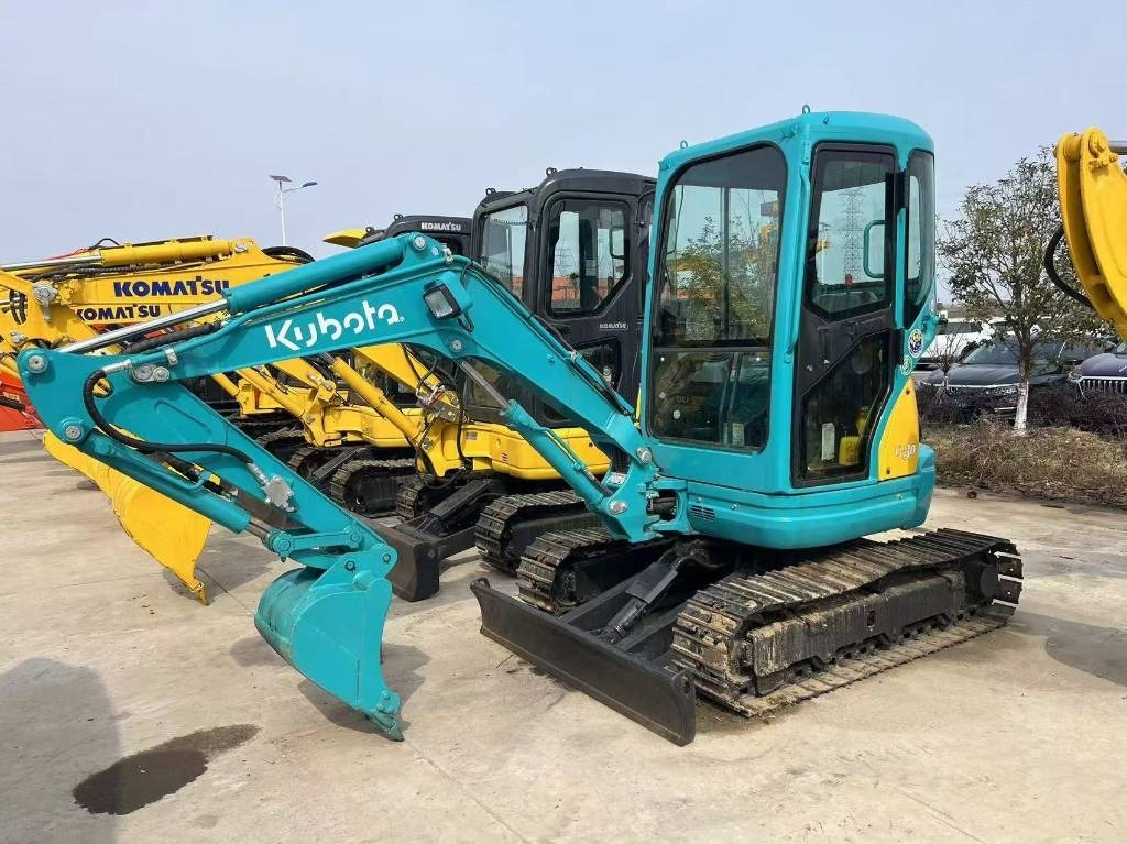 Kubota U 30 - Miniexcavadora: foto 1 Kubota U 30 - Miniexcavadora: foto 1
