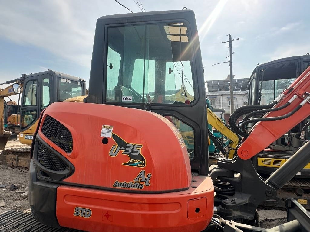 Kubota U 35 - Excavadora de cadenas: foto 4 Kubota U 35 - Excavadora de cadenas: foto 4