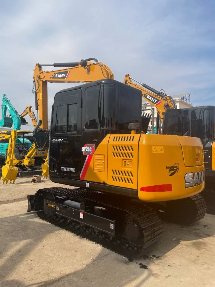 Sany SY75C - Excavadora de cadenas: foto 1 Sany SY75C - Excavadora de cadenas: foto 1