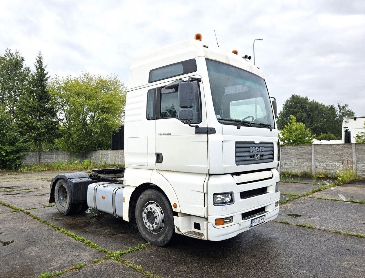 Cabeza tractora MAN 18.413 FLS - euro 3 manual pump and injectors - manual gearbox: foto 1