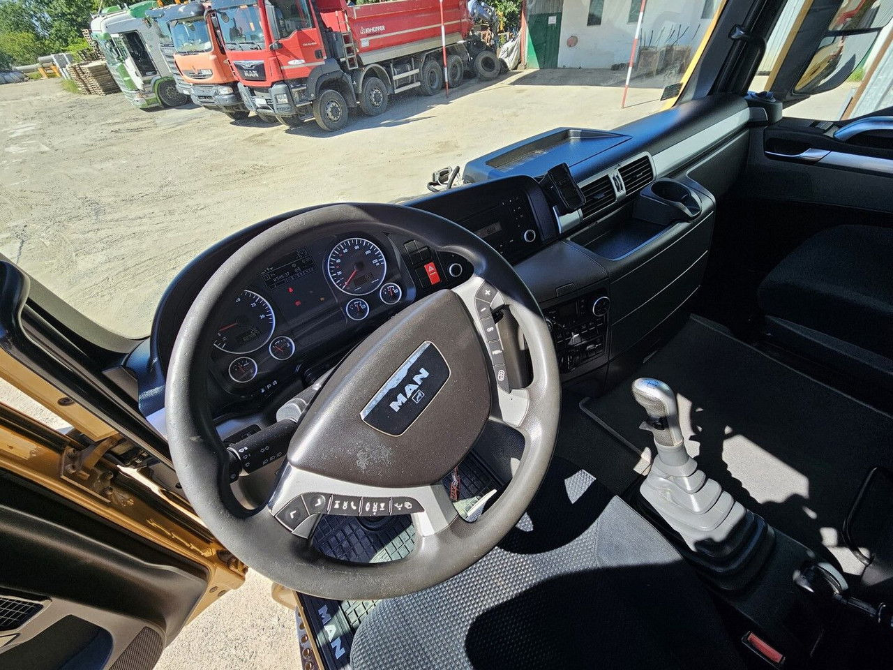 Cabeza tractora MAN TGS 18.440 4x4 Hydrodrive - manual: foto 7