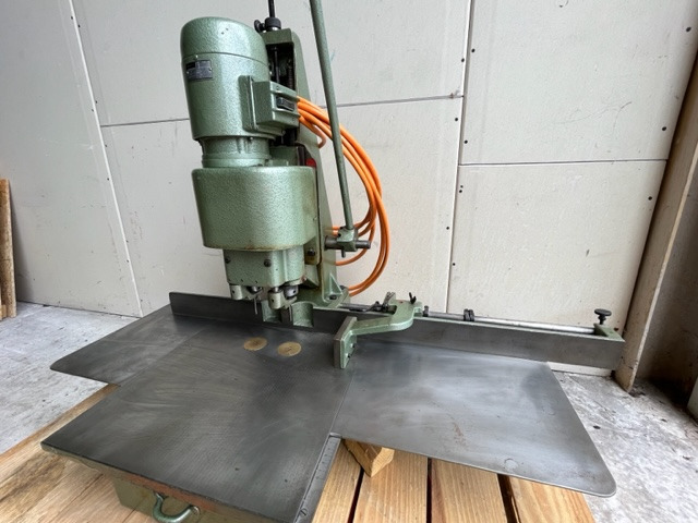 Hang Papierbohrermaschine 136 D - Máquina de impresión: foto 2 Hang Papierbohrermaschine 136 D - Máquina de impresión: foto 2