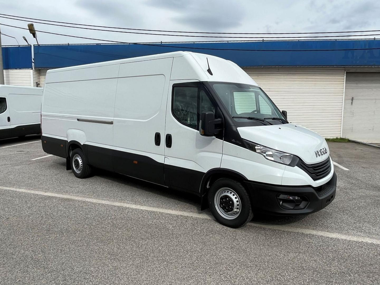 Iveco DAILY VAN, 2,3D 156k, 35S16 V - Furgón: foto 1 Iveco DAILY VAN, 2,3D 156k, 35S16 V - Furgón: foto 1