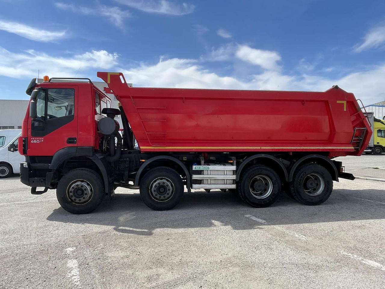 Iveco TRAKKER 8x4, 450, Sklápač - Camión volquete: foto 5 Iveco TRAKKER 8x4, 450, Sklápač - Camión volquete: foto 5