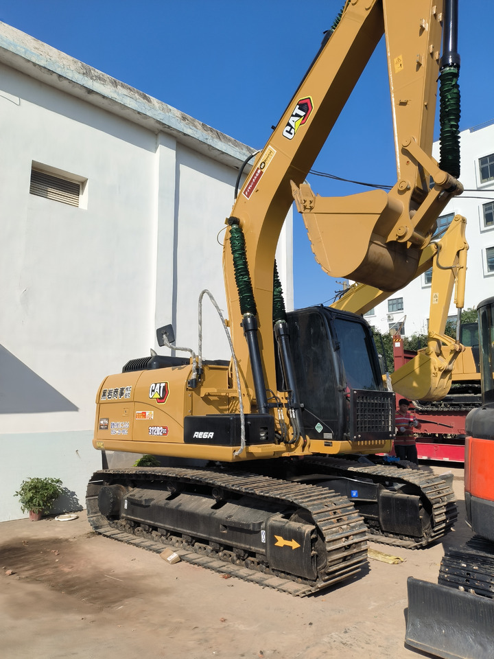 CATERPILLAR 321D2gc - Excavadora de cadenas: foto 4 CATERPILLAR 321D2gc - Excavadora de cadenas: foto 4