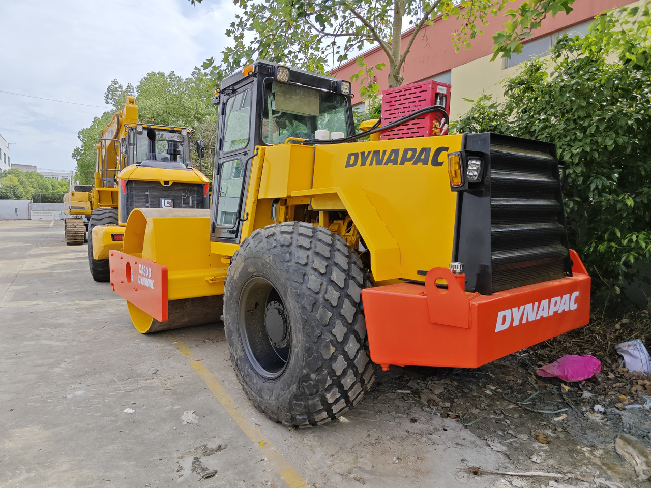 DYNAPAC CA30D USED ROAD ROLLER - Compactador: foto 5 DYNAPAC CA30D USED ROAD ROLLER - Compactador: foto 5