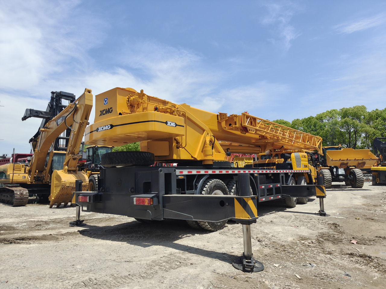 XCMG QY70K - Grúa todo terreno: foto 2 XCMG QY70K - Grúa todo terreno: foto 2