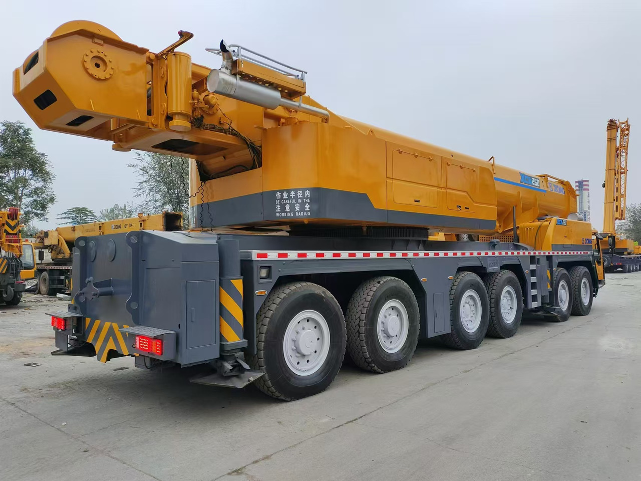 XCMG XCA260 260TON TRUCK CRANE - Autogrúa: foto 5 XCMG XCA260 260TON TRUCK CRANE - Autogrúa: foto 5