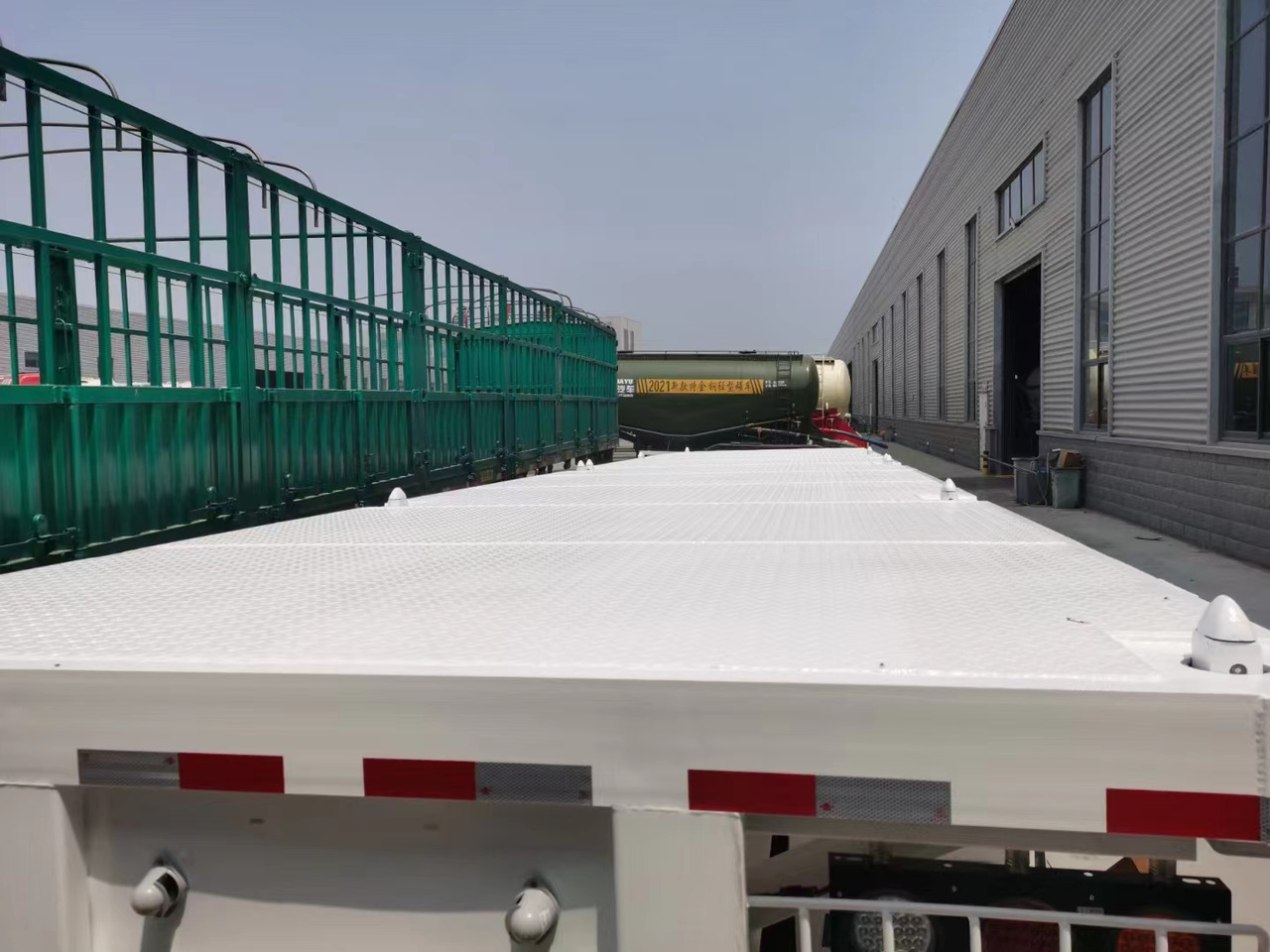 JSIE JSIE9400PBB - Semirremolque portacontenedore/ Intercambiable: foto 1 JSIE JSIE9400PBB - Semirremolque portacontenedore/ Intercambiable: foto 1