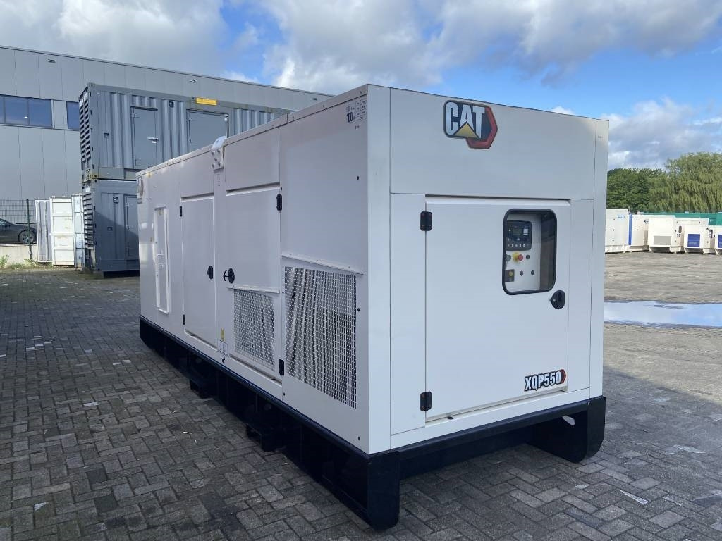 CAT XQP550 - Generator 550 kVA Stage V - DPX-18143 - Generador industriale: foto 2 CAT XQP550 - Generator 550 kVA Stage V - DPX-18143 - Generador industriale: foto 2
