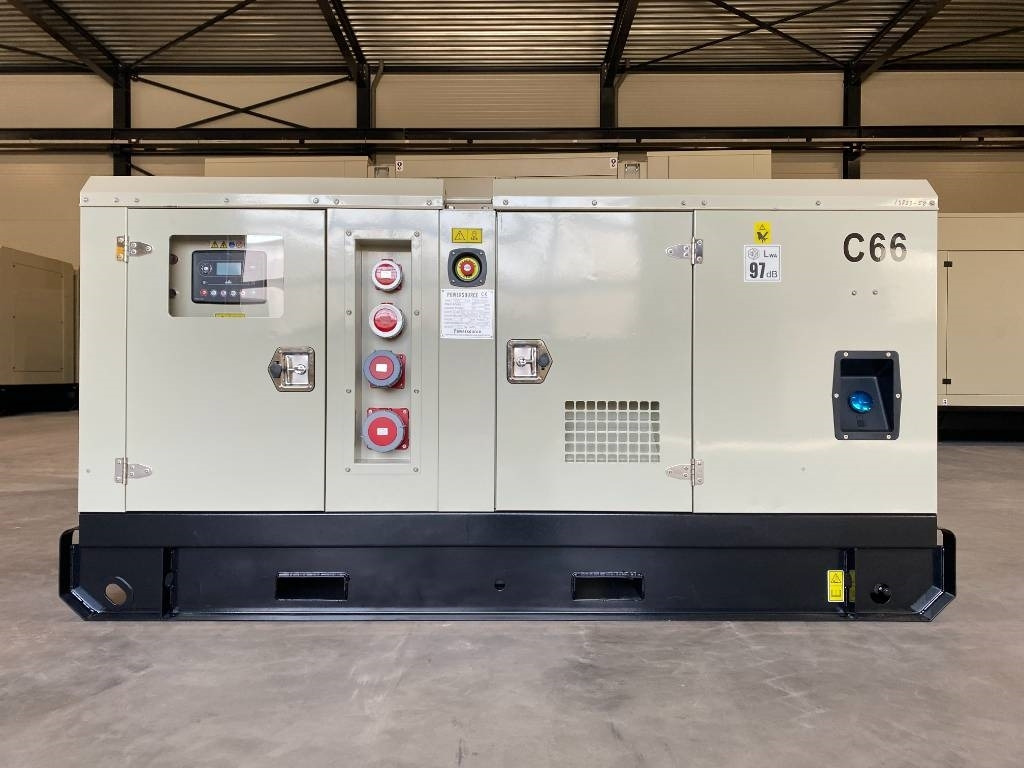 Cummins 4BTA3.9-G2 - 66 kVA Generator - DPX-19833 - Generador industriale: foto 1 Cummins 4BTA3.9-G2 - 66 kVA Generator - DPX-19833 - Generador industriale: foto 1