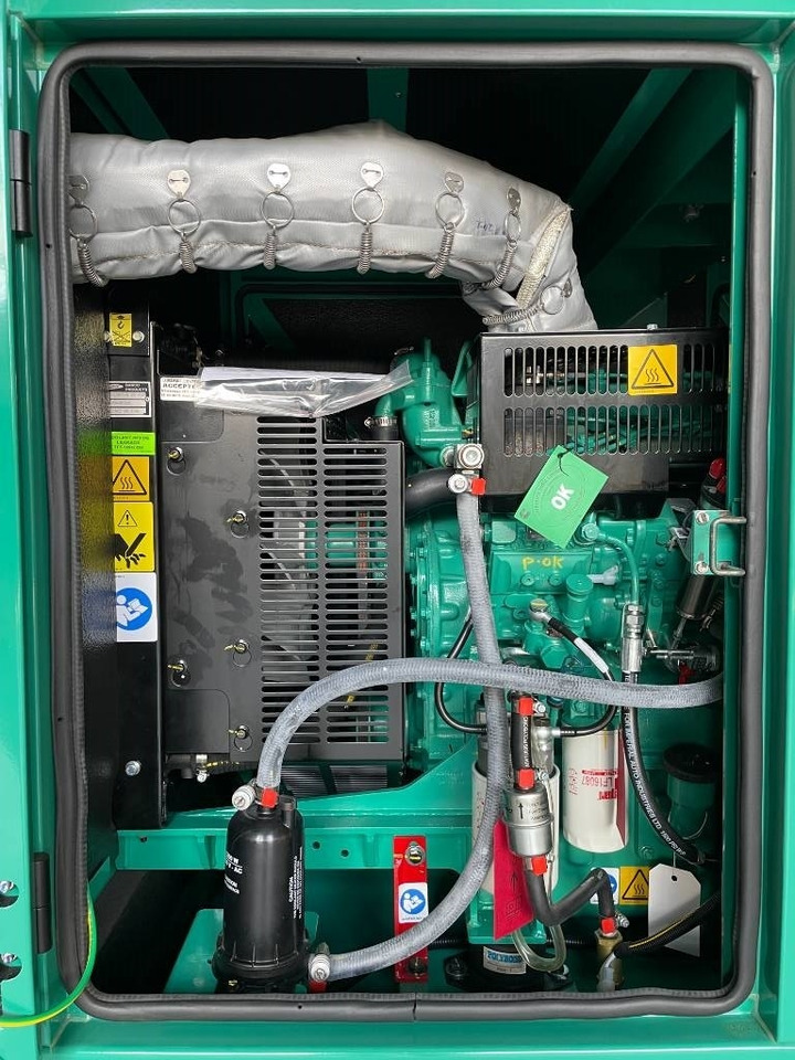 Generador industriale Cummins C22D5 - 22 kVA Surplus genset - DPX-18501: foto 11 Generador industriale Cummins C22D5 - 22 kVA Surplus genset - DPX-18501: foto 11